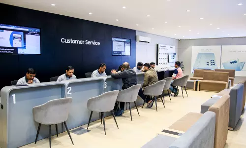 Samsung Transforms Smartphone Service Centres with Premium Design