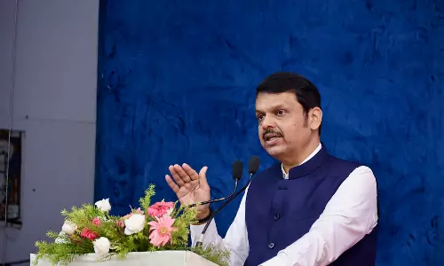 Fadnavis: Aurangzeb’s Tomb is Protected, Glorification Will Not Be Allowed