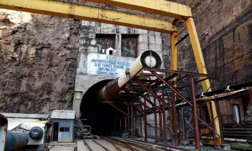 Tunnel collapse: Experts from GSI, NGRI roped in to assess situation