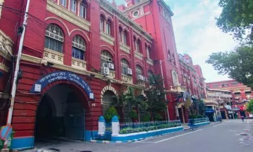 Kolkata Municipal Corporation Withdraws Holiday Change Notice Kolkata Municipal Corporation Withdraws Holiday Change Notice