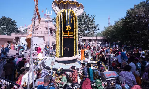 Andhra Pradesh Governor, CM extend Maha Shivaratri greetings