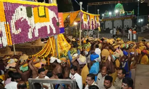 Shaivite Temples in Telugu States Buzz with Devotees on Maha Shivaratri