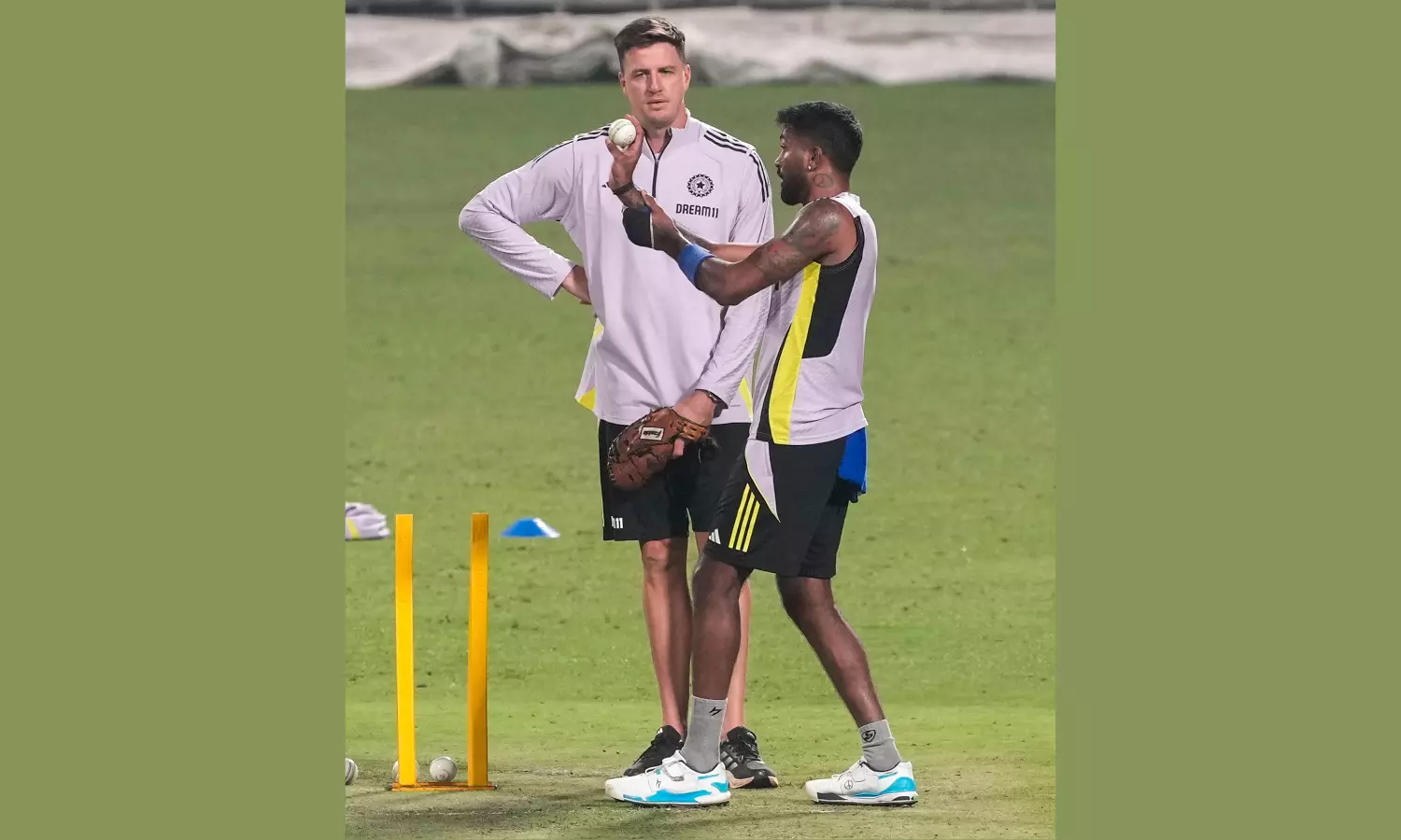 Bowling coach Morne Morkel rejoins India squad in Dubai Bowling coach Morne Morkel rejoins India squad in Dubai