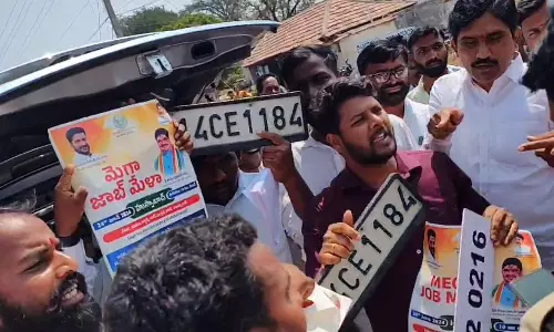 Sporadic incidents mar MLC polls in Warangal, Karimnagar