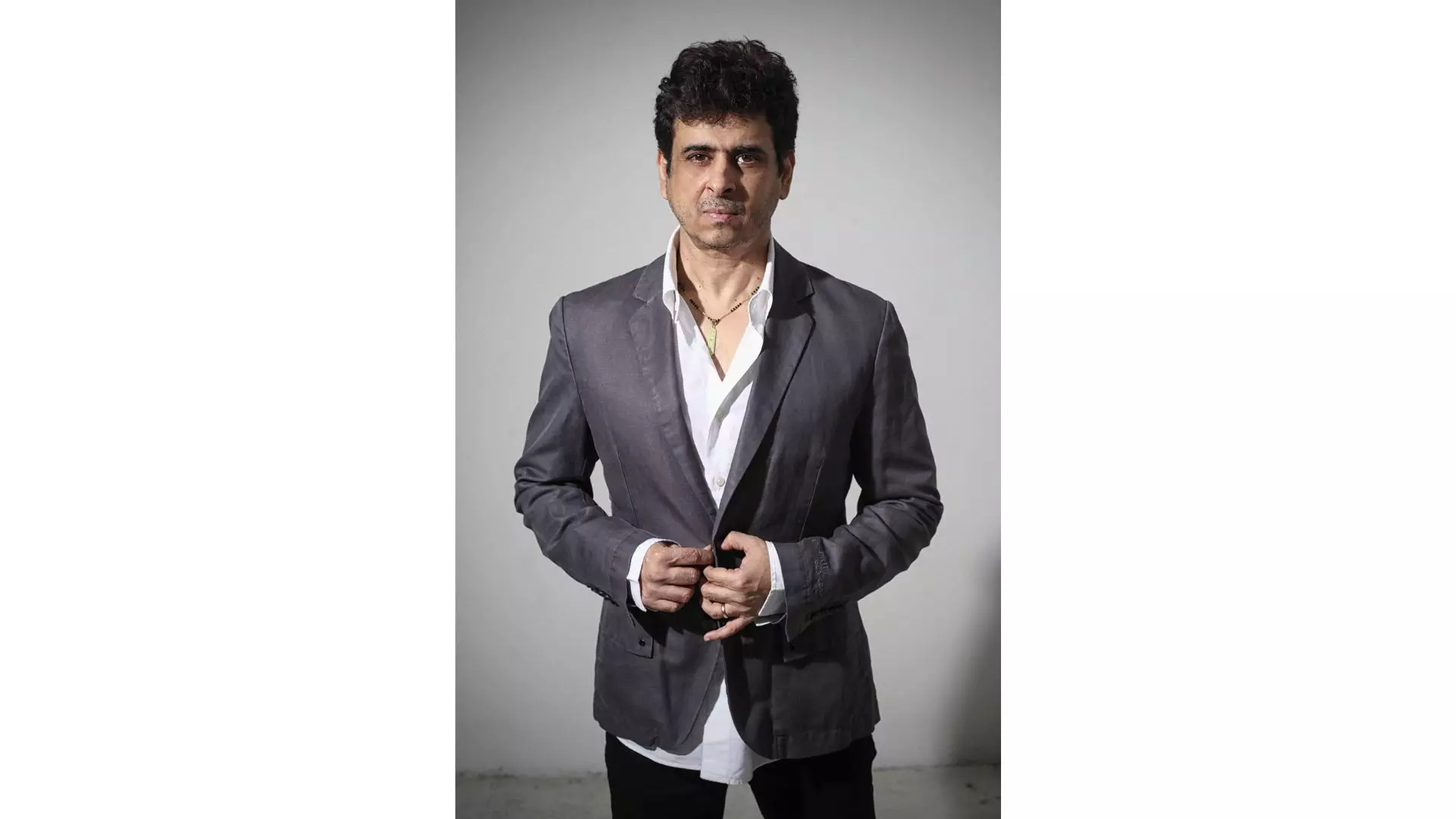 Euphoria’s Palash Sen Talks Mahakal Chalo, Spirituality, and Timeless Music Euphoria’s Palash Sen Talks Mahakal Chalo, Spirituality, and Timeless Music