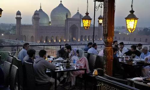 How to practice healthy fasting during Ramadan