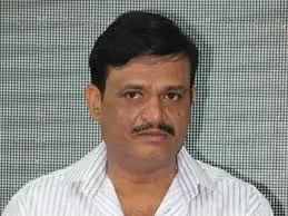 Kannada film fraternity divided on Dy CMs cautioning them