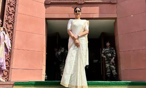 Regena Cassandra Takes Democratic Sangha’s First Batch to the Heart of Indian Democracy, The Parliament