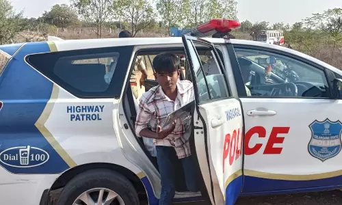 Cops help Inter students reach correct exam centre in Warangal