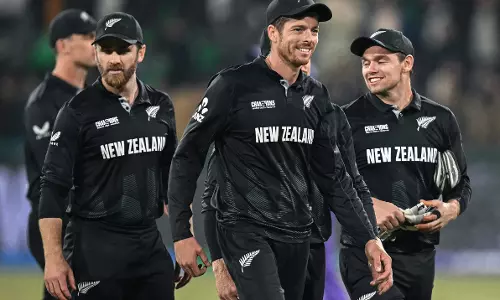 New Zealand sets up Champions Trophy final against India with big win over South Africa