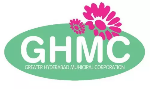 People Urge GHMC to Remove Trash from Banjara Hills