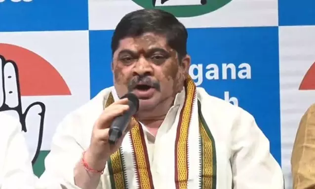 Minister Ponnam, Rohin Reddy, VH launch development works in Amberpet