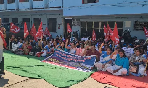 ASHA workers protest GPS tracking, low wages