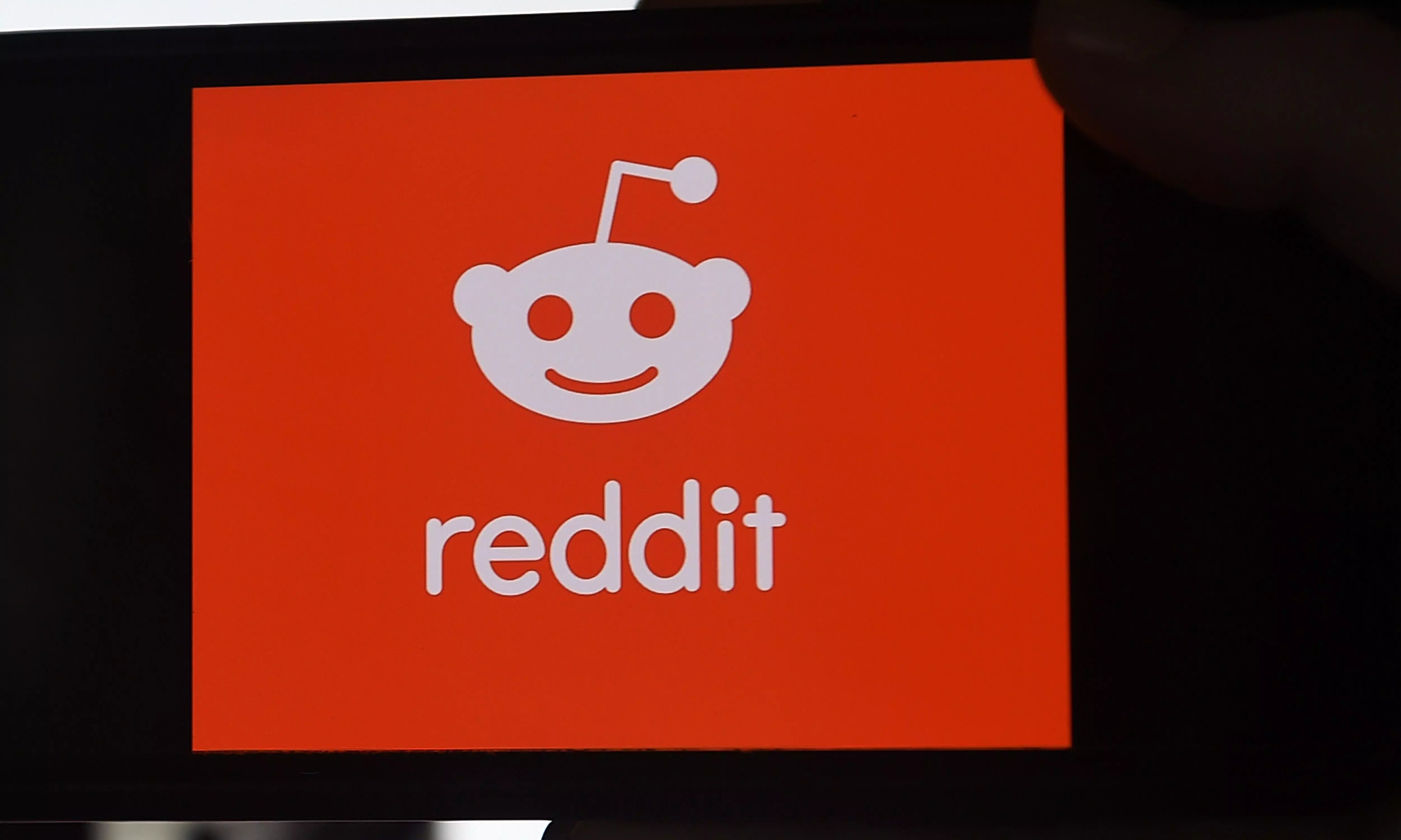 Reddit unveils new content moderation and analytics tools to boost user engagement Reddit unveils new content moderation and analytics tools to boost user engagement