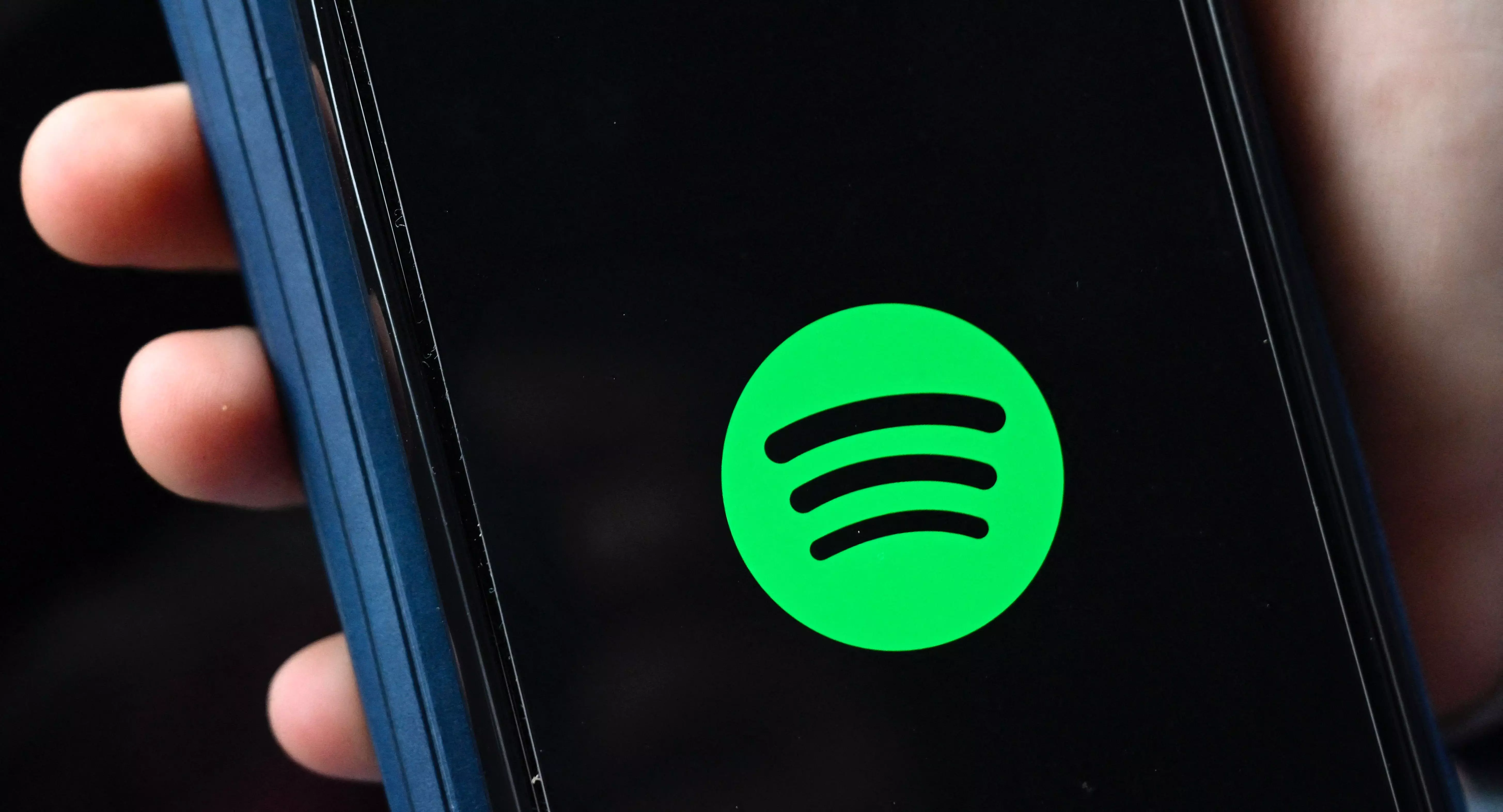 Spotify Fixes Issue Causing Premium Subscribers to Hear Ads Spotify Fixes Issue Causing Premium Subscribers to Hear Ads