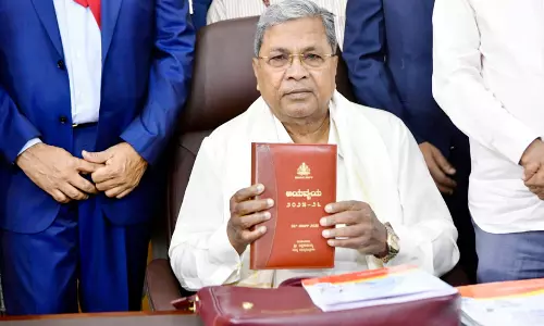 Karnataka CM Siddaramaiah presents state Budget