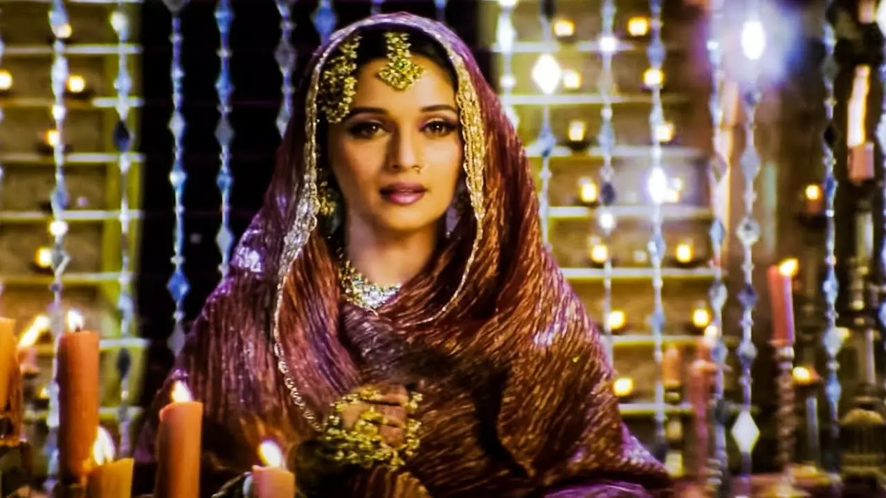 Women’s Day Special: Sanjay Leela Bhansali’s Chandramukhi – A Courtesan of Compassion, Resilience, and Timeless Grace Women’s Day Special: Sanjay Leela Bhansali’s Chandramukhi – A Courtesan of Compassion, Resilience, and Timeless Grace