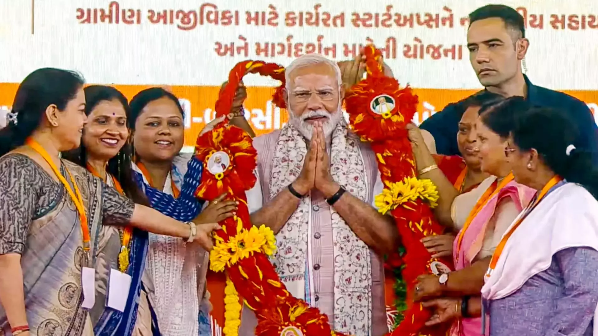 PM Modi Highlights Women’s Safety & Economic Empowerment PM Modi Highlights Women’s Safety & Economic Empowerment