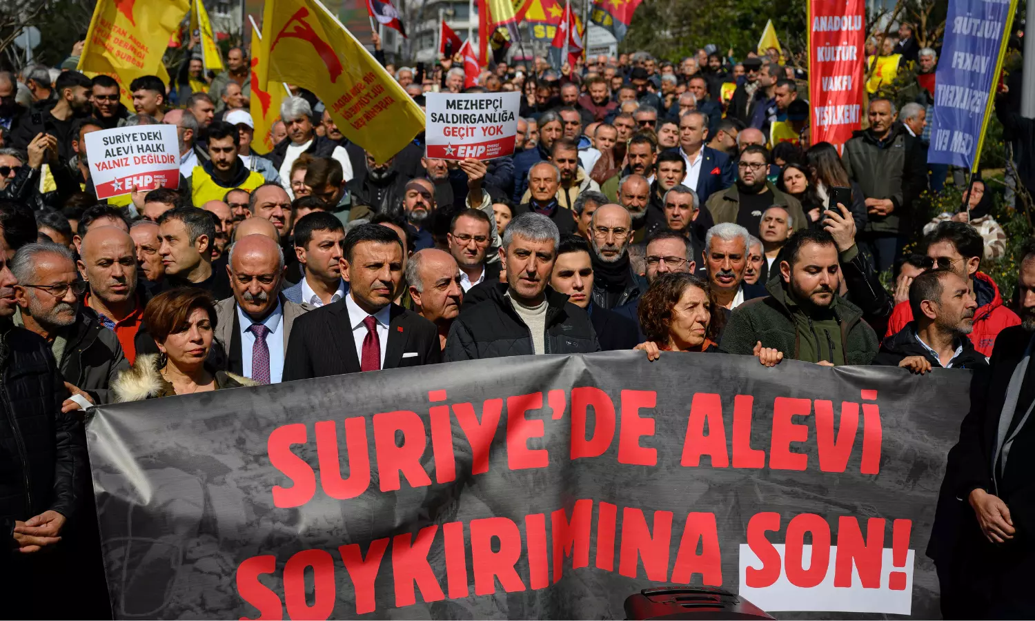 Syrias worst violence in months reopens wounds of civil war