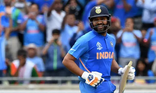 Rohit Sharma has no reason to retire, feels AB de Villiers