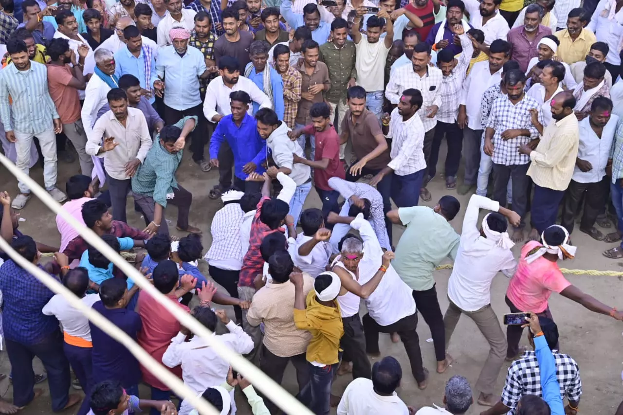 Hunsa villagers defy police to hold 125-year-old fisticuffs tradition