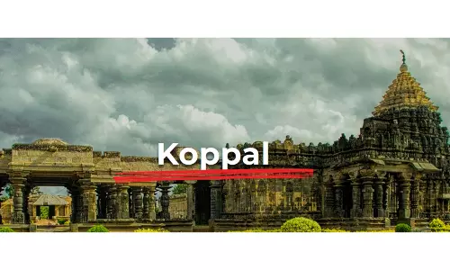 Koppal Sets Up Tourist Help Desk for Visitors