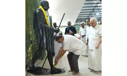 Tushar Gandhi Criticises RSS-BJP, Faces Backlash