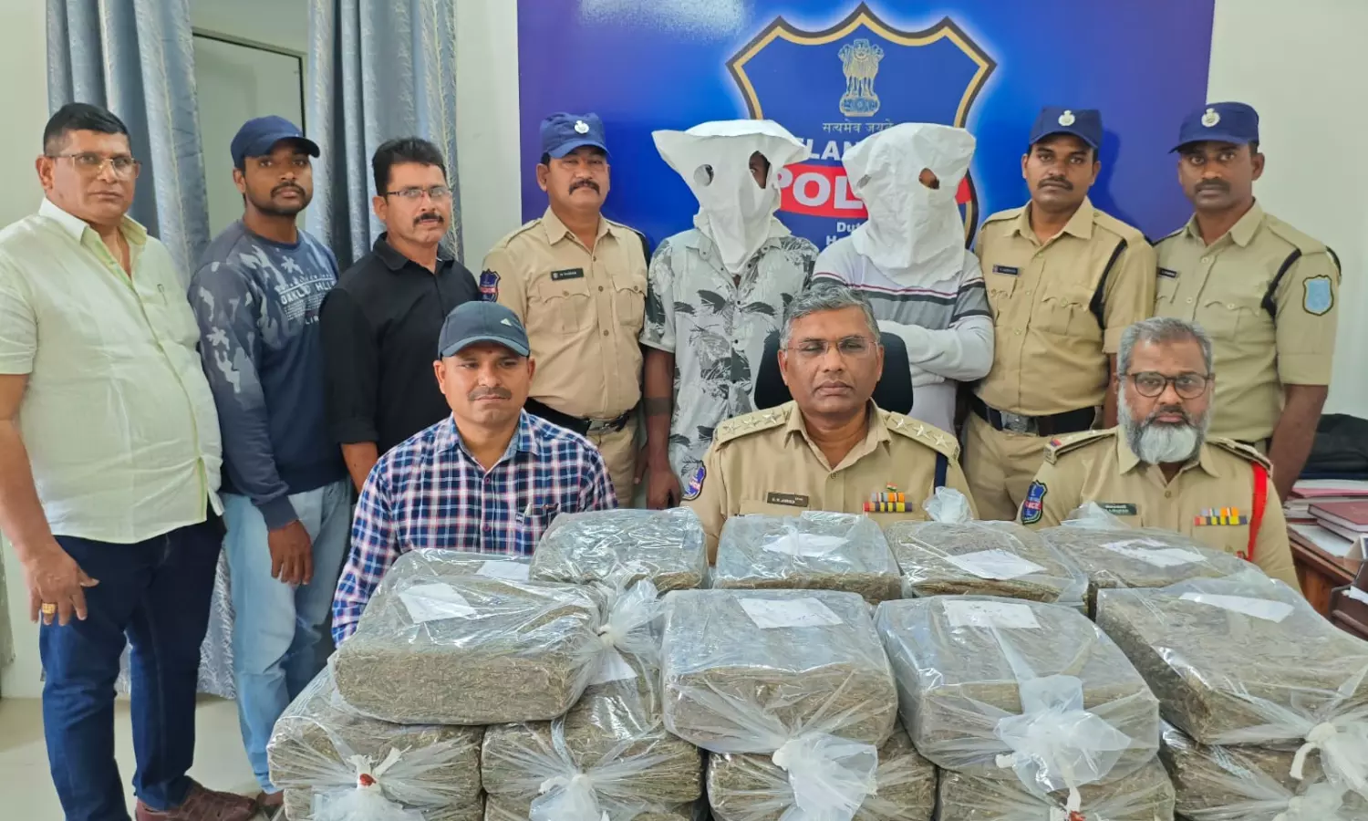 Two interstate smugglers arrested, 57 kg dry ganja worth Rs 28.70 lakh seized