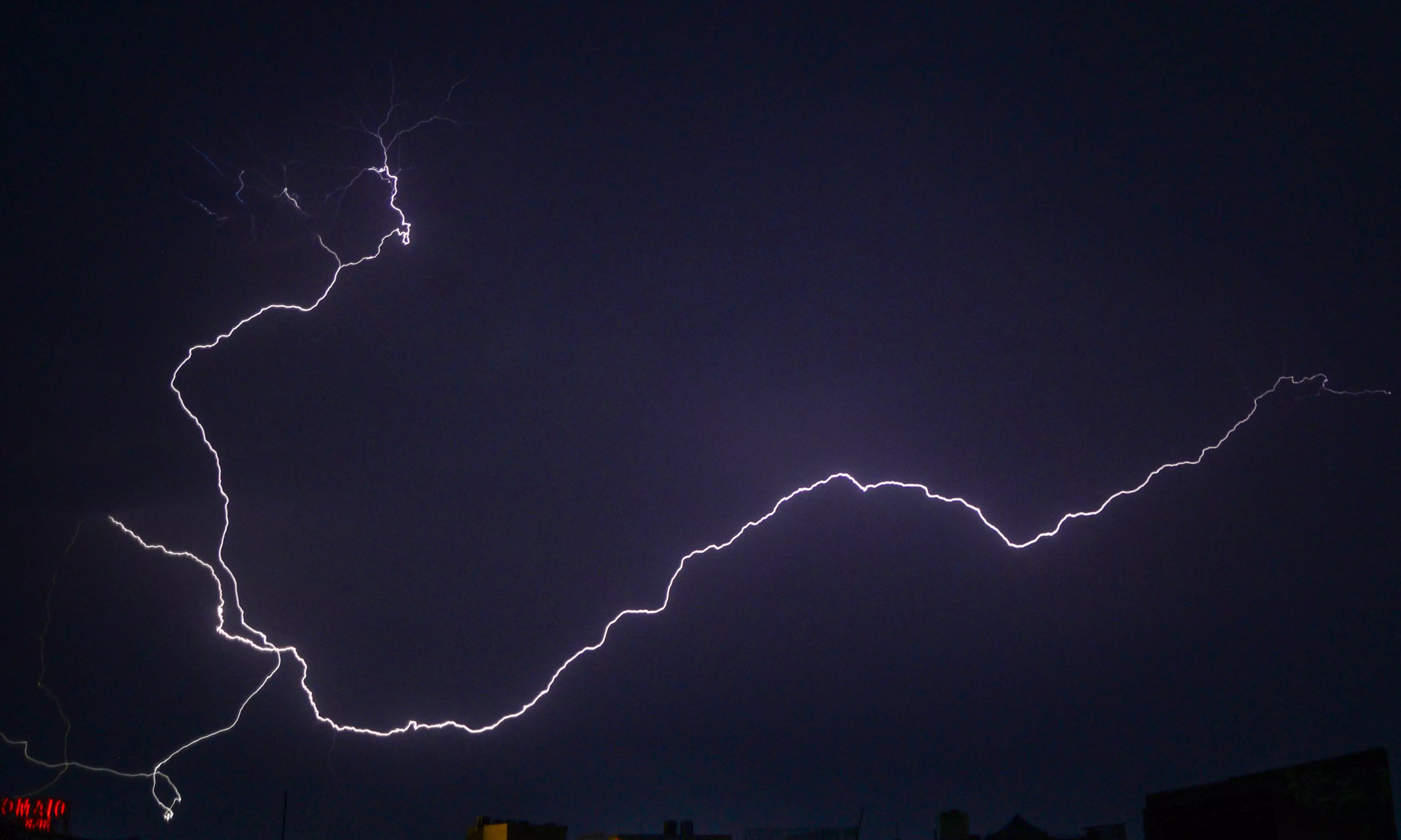 Relief from heat wave: Thunderstorms likely to cool state from March 20 Relief from heat wave: Thunderstorms likely to cool state from March 20