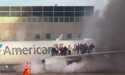 Plane Catches Fire After Landing in Denver, Passengers Escape on Wing