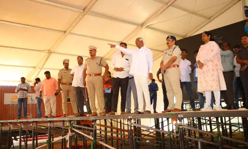 Kadiam thanks Revanth for Rs 800 cr project for Station Ghanpur