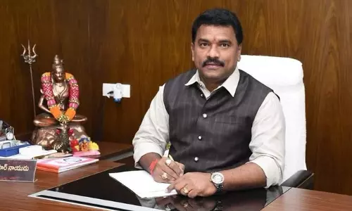 Guntur Mayor Quits Amid Row