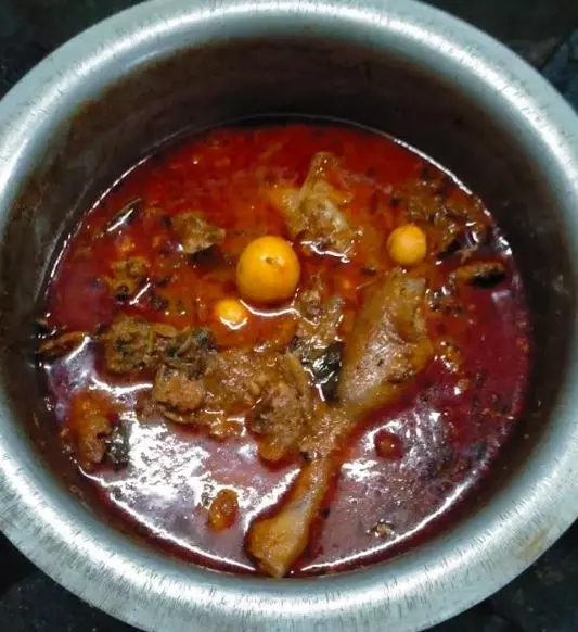 Ankapur Desi chicken demand unfazed by bird flu