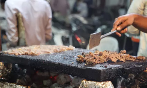 Hyderabad’s Ramzan Food Walk Unveils Culinary Heritage