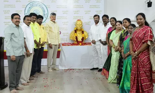 Statue of Potti Sriramulu to Be Installed in Amaravati: Naidu
