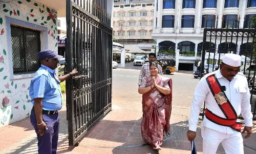 Visakhapatnam Mayor Faces No-Confidence Motion Threat