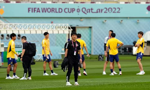 Japan on cusp of being first qualifier to join co-host nations at 2026 World Cup