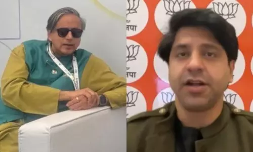 BJP Hopes Rahul Won’t Act as Tharoor Backs India’s Russia-Ukraine Stance