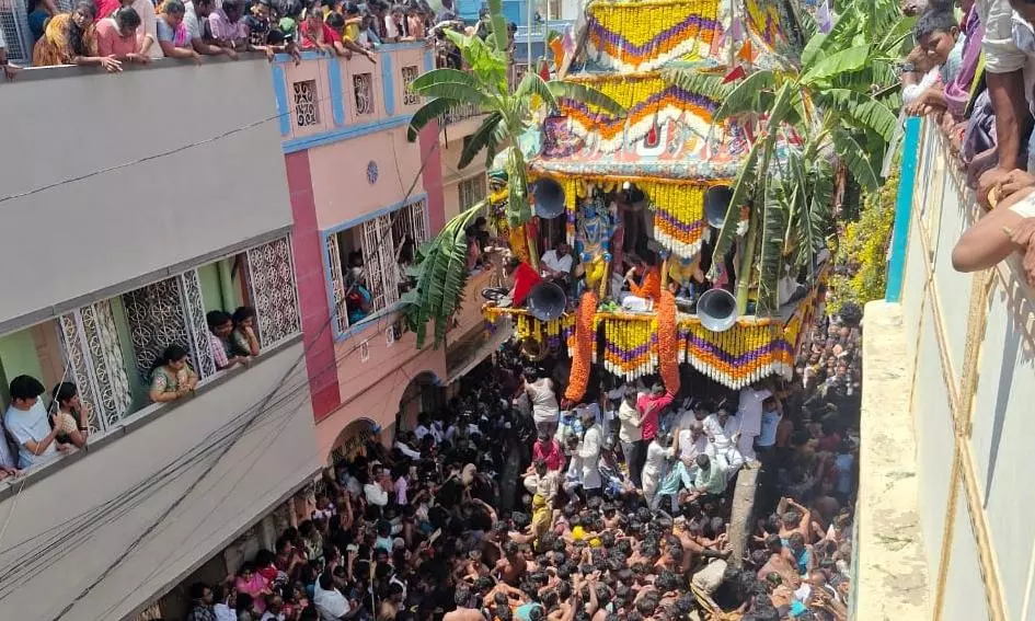 Kadiri Rathotsavam celebrated with grandeur