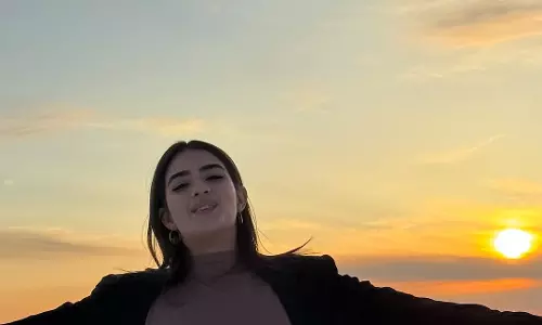 Kavya Thapar has signed director Thrinadha Rao’s film opposite Havish for a whopping amount??