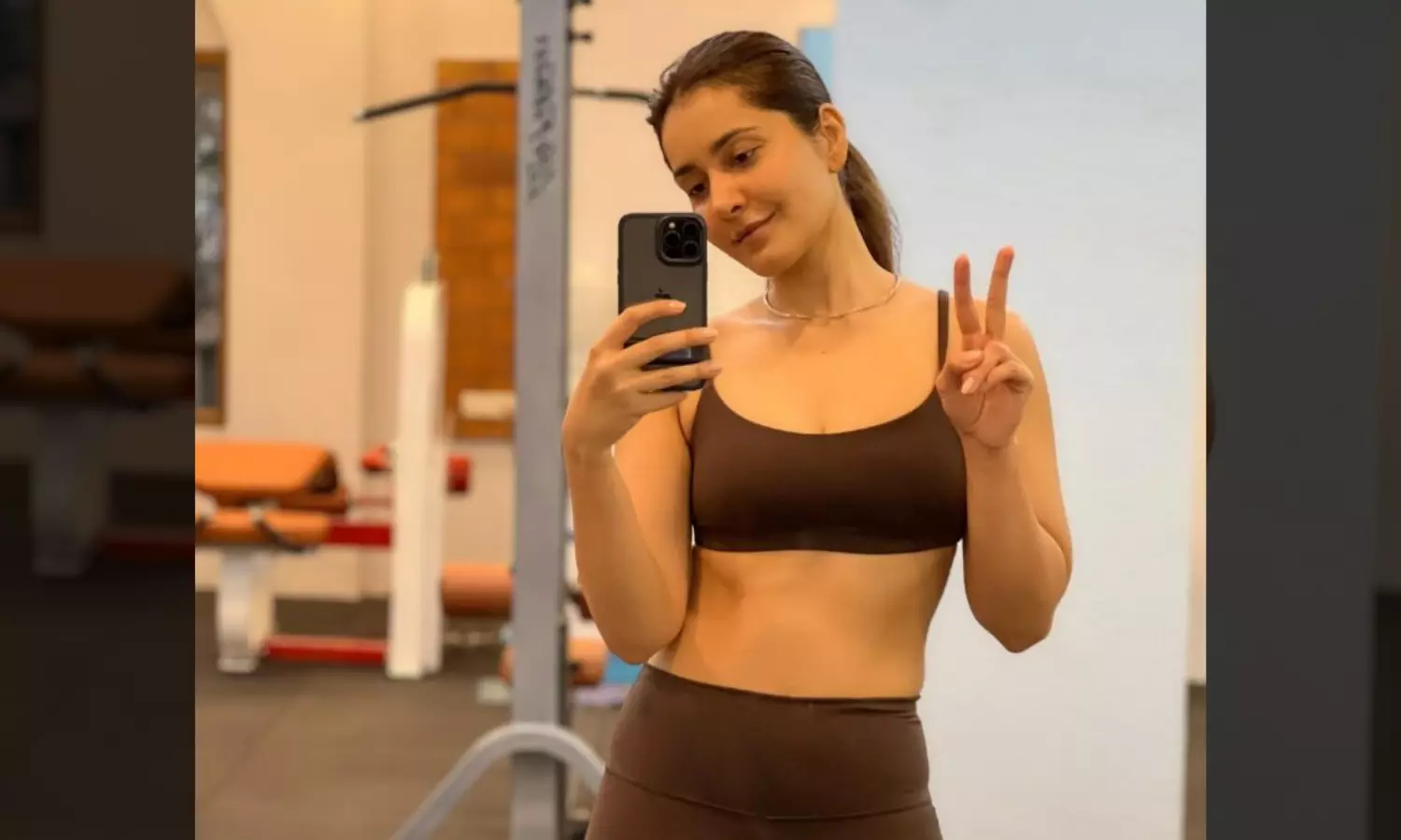 Raashi Khanna sweats it out in gym Raashi Khanna sweats it out in gym