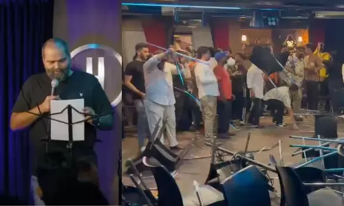 Sena workers ransack hotel where Kamra show with Shinde jibe was shot