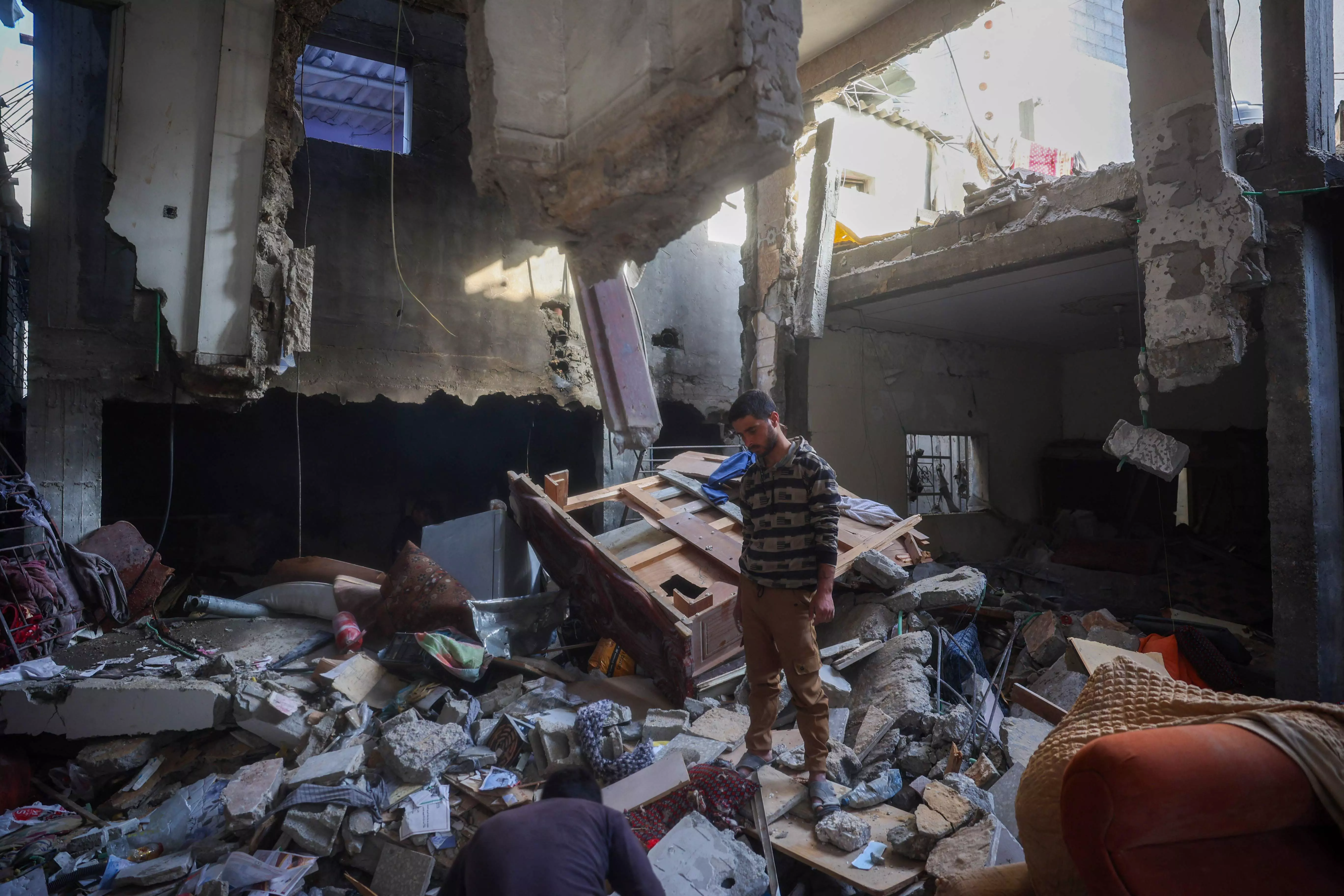 Israeli strikes on Gaza killed 23 people overnight