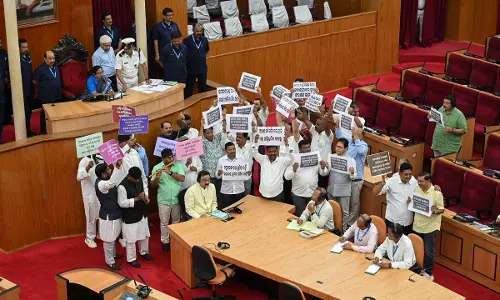 Odisha: Congress workers continue protests after suspension of MLAs