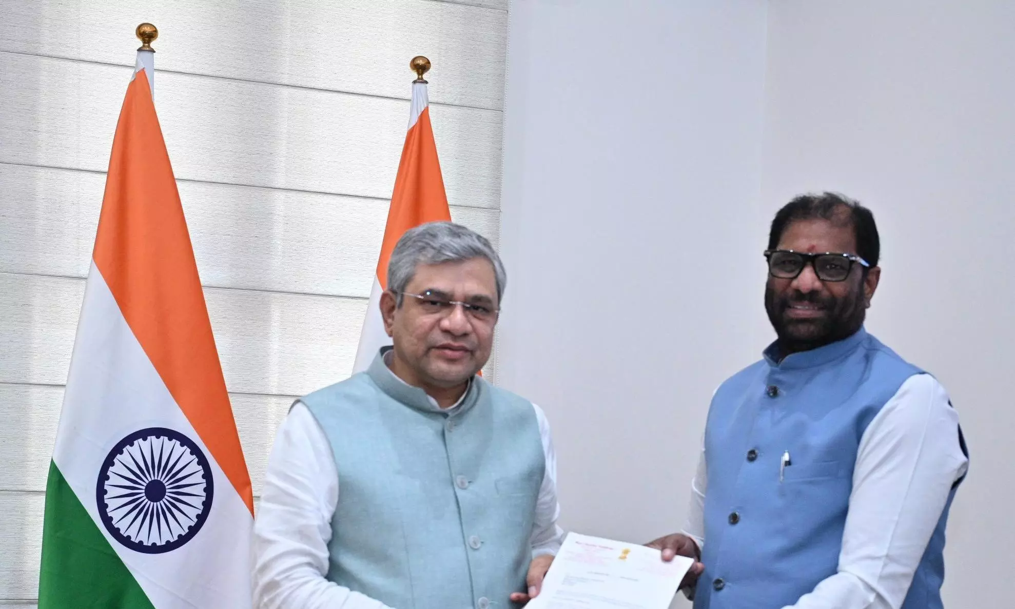 Rajya Sabha Member Wants Scribes Rail Discount Restored