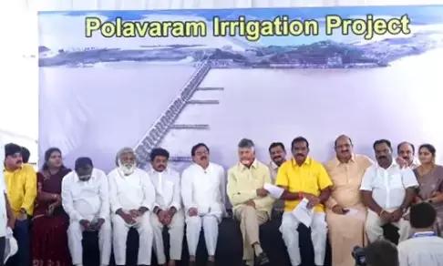 Naidu vows Polavaram completion by 2027