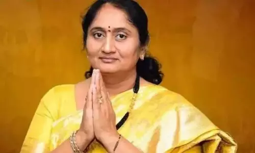 Sops Revived for Lepakshi Employees: Minister Savitha