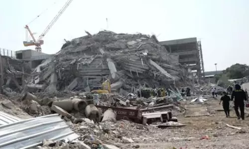 Hyd tourists safe after Myanmar quake