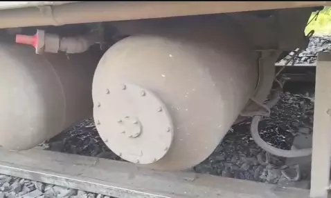 7 injured as Bengaluru-Kamakhya Express derails in Odisha