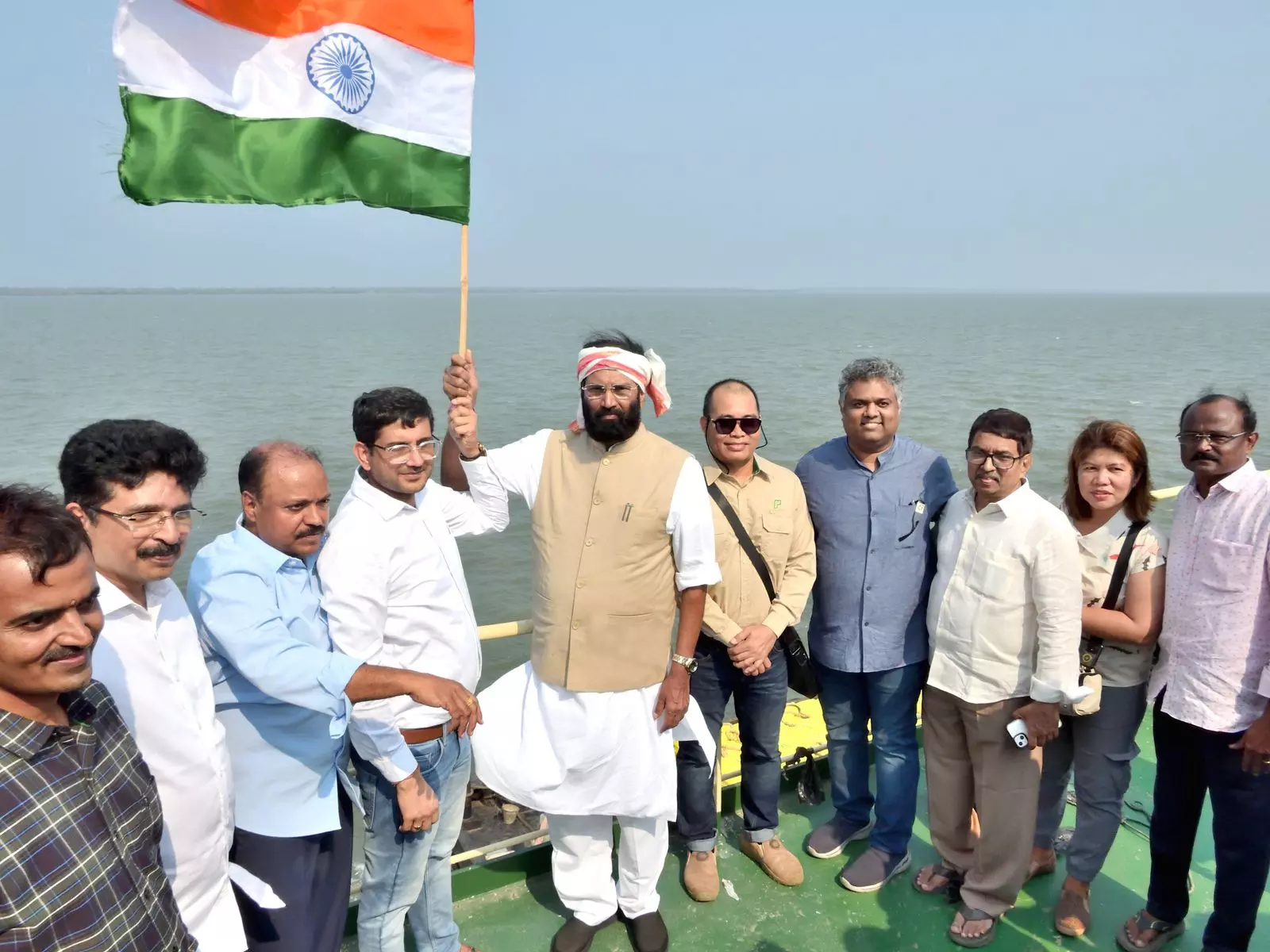 Telangana launches major rice export to Philippines